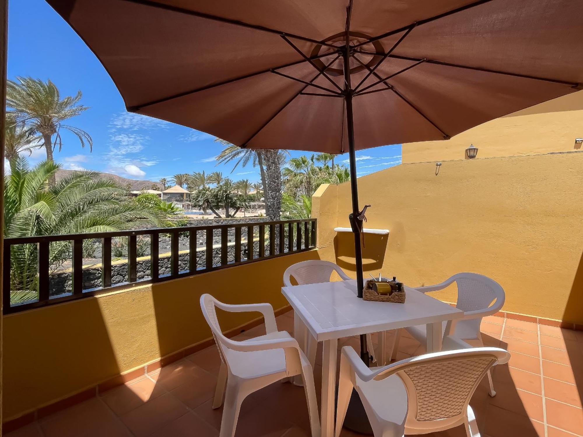 Апартаменты B-Rent Casa Angela Pool View Коральео Экстерьер фото