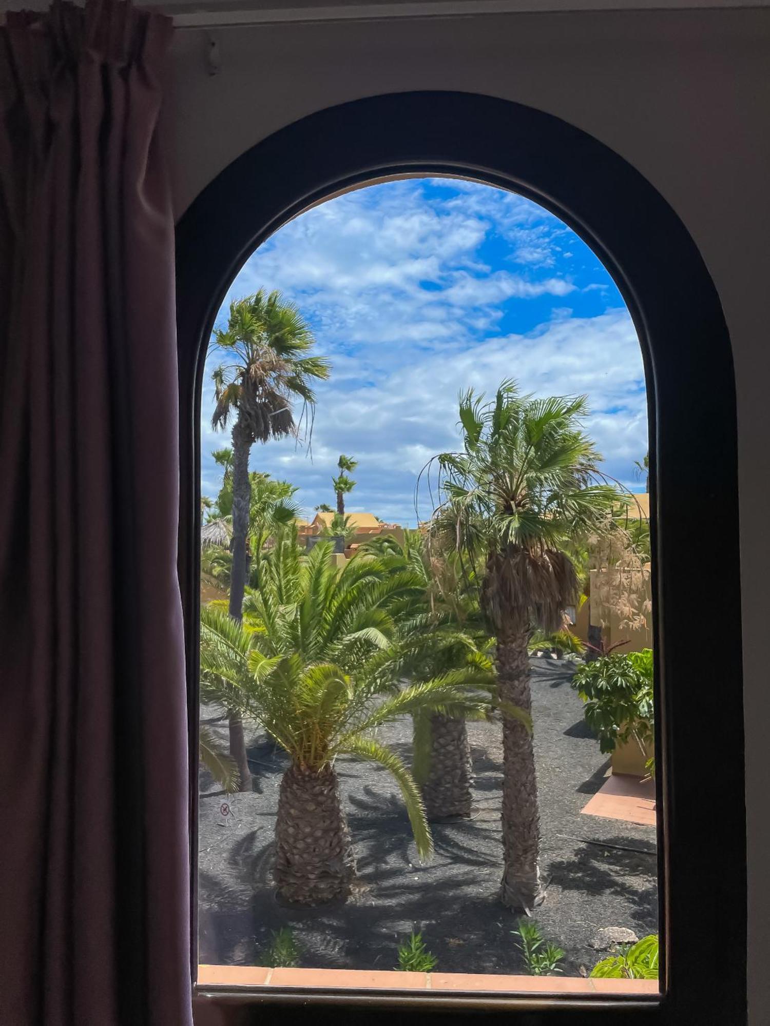 Апартаменты B-Rent Casa Angela Pool View Коральео Экстерьер фото
